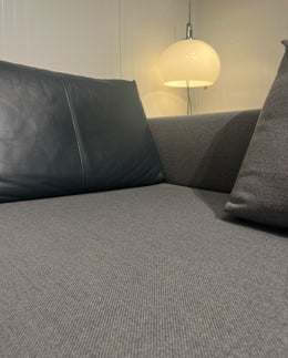 Eyye Cella Hoekbank + Hocker Ploegwol + GARANTIE