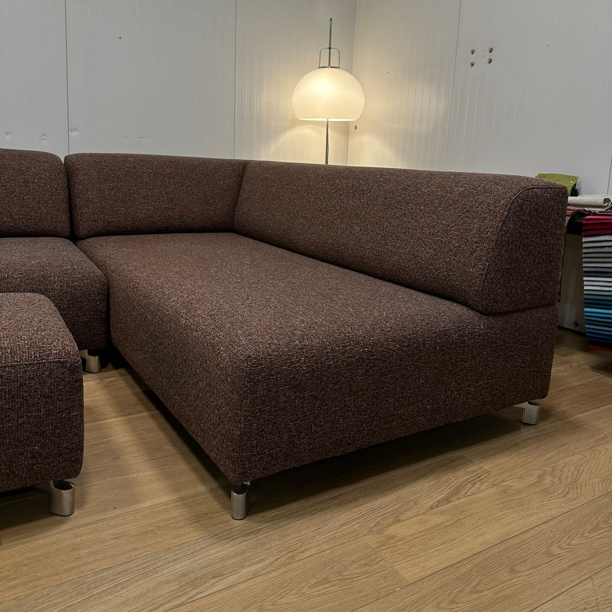 NIEUW Leolux Faya Lobi Hoekbank + Hocker Ploegwol + GARANTIE