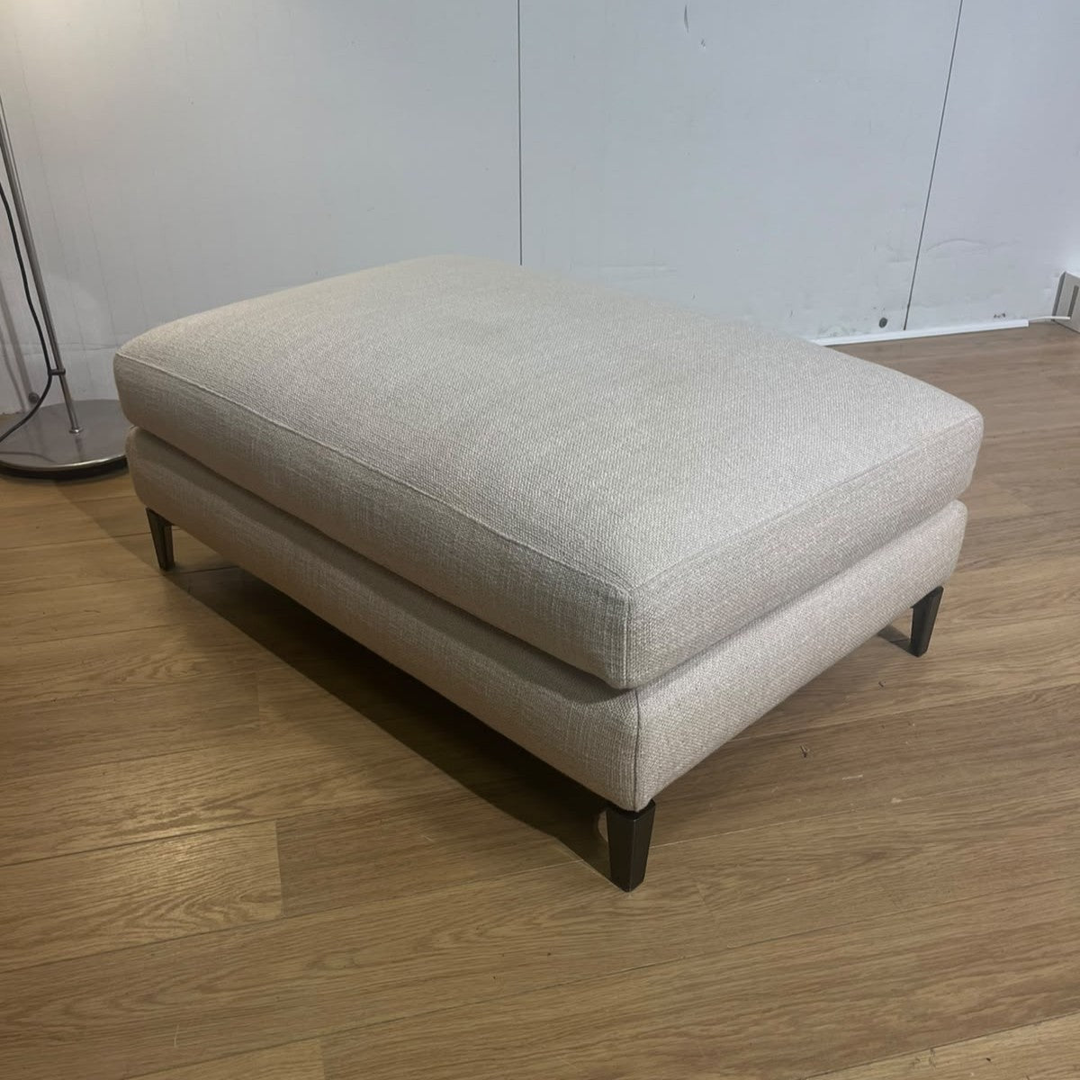 NIEUWSTAAT Minotti Andersen Hocker + GARANTIE