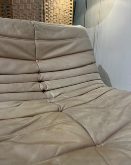 NIEUWSTAAT Ligne Roset Togo + Poef NP €5000 GARANTIE