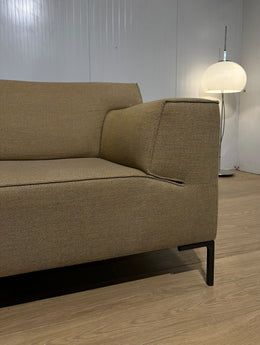 NIEUWSTAAT Design on Stock Loveseat NP €3.200 + GARANTIE