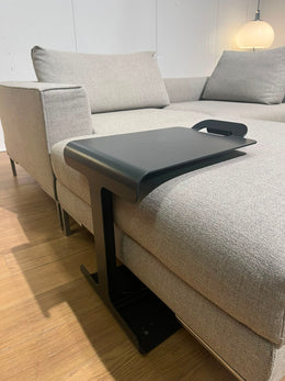 NIEUWSTAAT Design on Stock Aikon Hoekbank + Hocker NP €7.500
