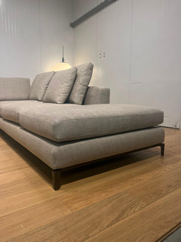 NIEUW GESTOFFEERD Minotti Andersen Hoekbank | NP €25.000