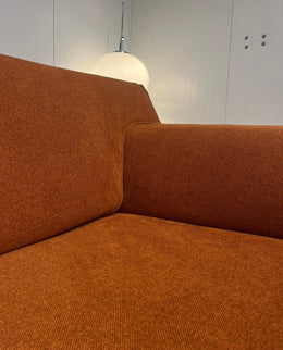 NIEUW Design on Stock Bloq 4-Zits Bank Oranje NP €4.750