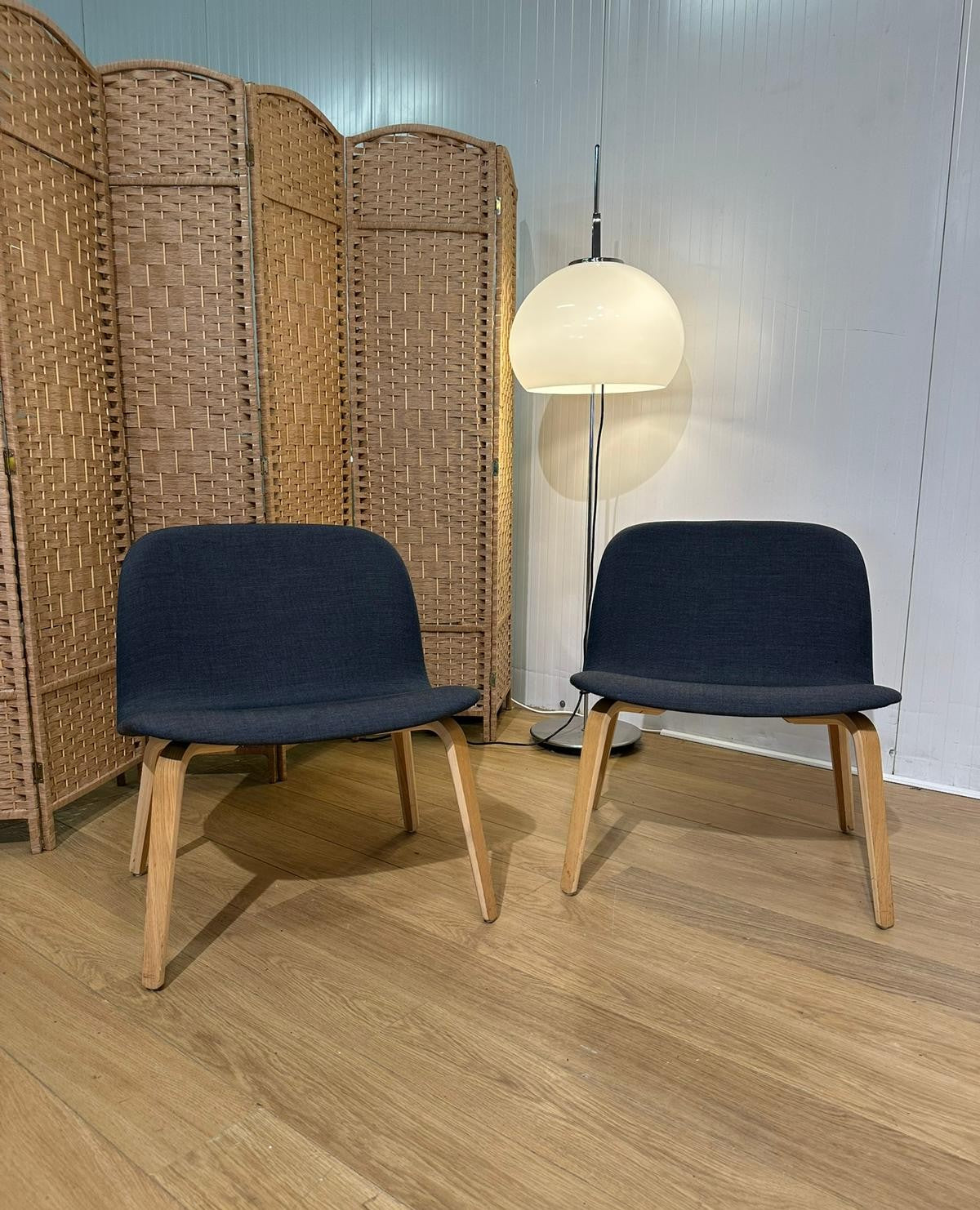 2x ZGAN Muuto Visu Fauteuils NP €750 p/st + GARANTIE