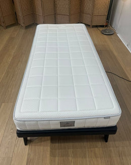 NIEUWSTAAT Auping Elektrisch Bed Zwart | NP €4.180
