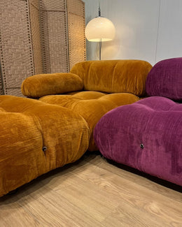 NIEUWSTAAT B&B Italia Camaleonda Oker/Paars | NP €27.500