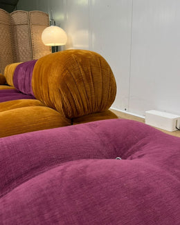 NIEUWSTAAT B&B Italia Camaleonda Oker/Paars | NP €27.500