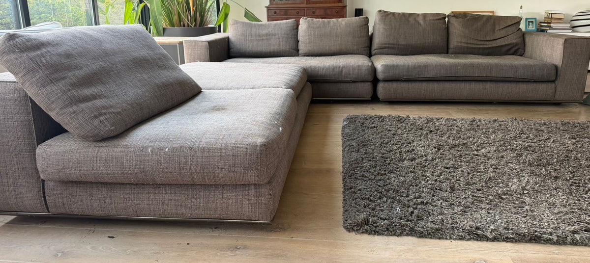 Minotti Hamilton voor het herstofferen